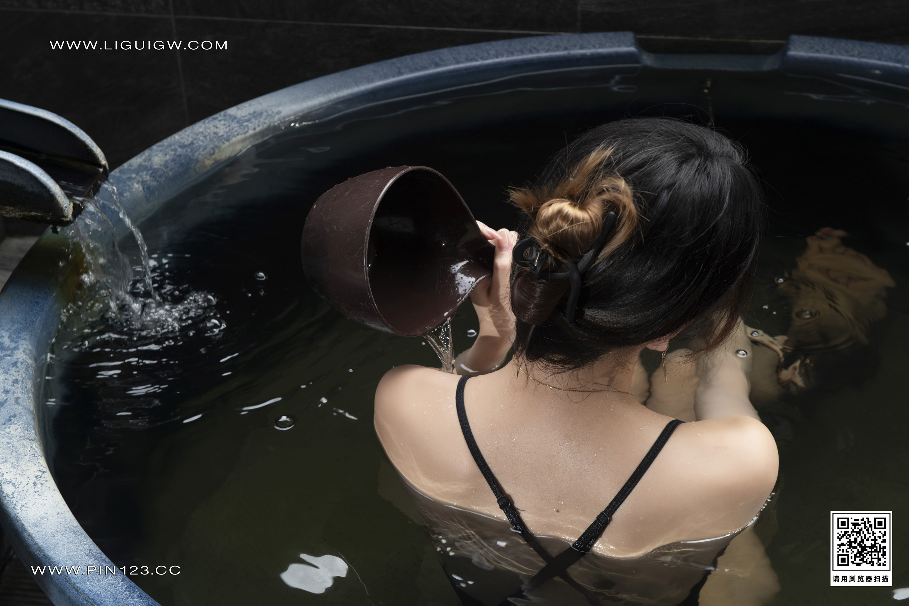 Ligui丽柜  2024.11.11 日本旅拍2 兔子